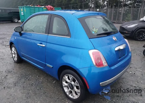 2017 Fiat 500 Lounge z USA, uszkodzony, nr VIN 3C3CFFCR4HT535862